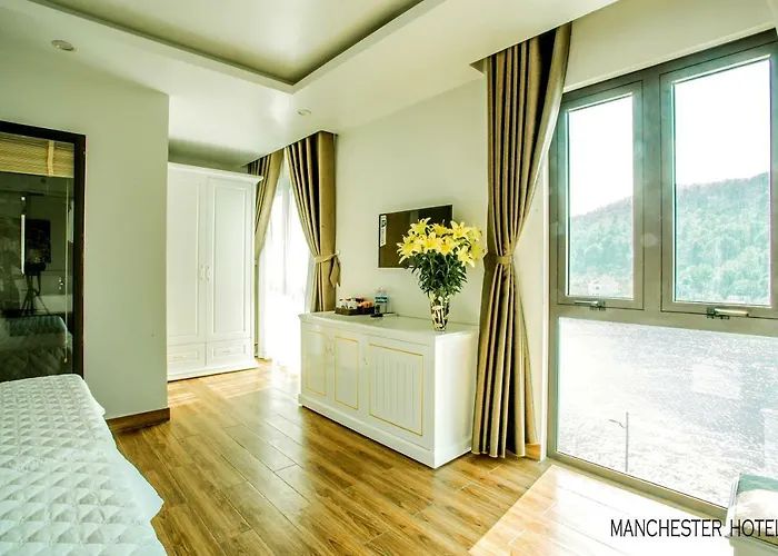 Hotel Manchester Ha Long